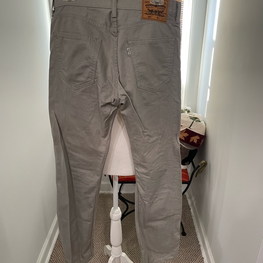 LEVI'S GRAY DENIM - Picture 3 of 4